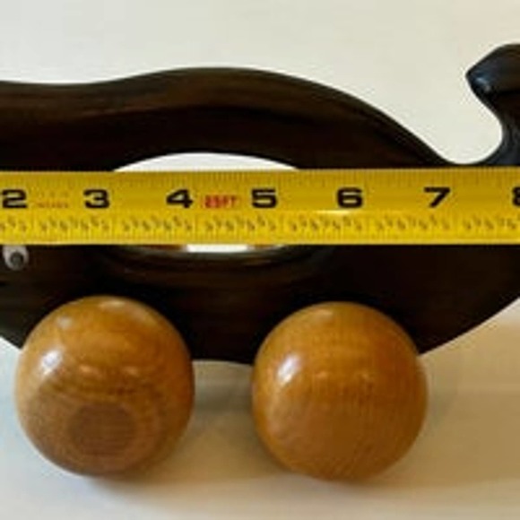 Vintage Wooden Whale Pusher Toy Rolling Wheels Googly Eyes Massager - Picture 7 of 8
